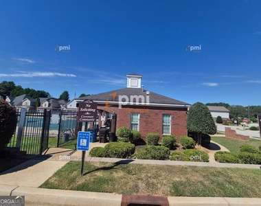 1236 Faye Court - Photo Thumbnail 20