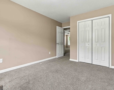 7049 Sir Galahad Way - Photo Thumbnail 13