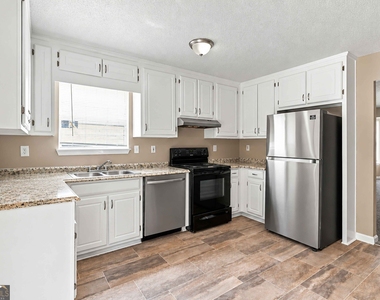 7049 Sir Galahad Way - Photo Thumbnail 7