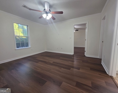852 Hines Road - Photo Thumbnail 16