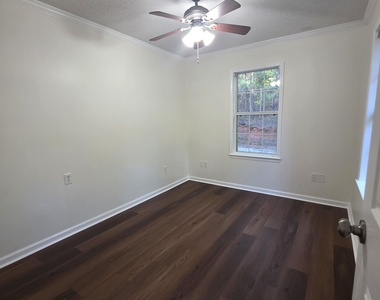 852 Hines Road - Photo Thumbnail 17