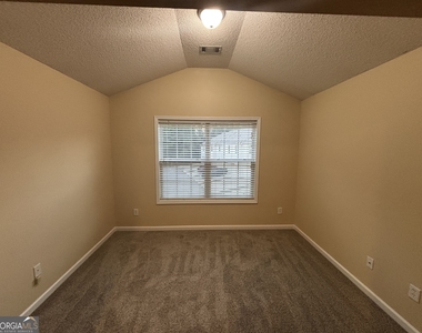 3386 Hidden Stream Court - Photo Thumbnail 8