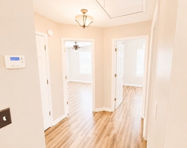 514 Shaggy Hickory Trail - Photo Thumbnail 14