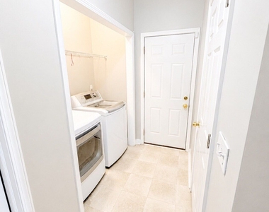 514 Shaggy Hickory Trail - Photo Thumbnail 27