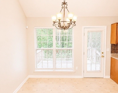 514 Shaggy Hickory Trail - Photo Thumbnail 8