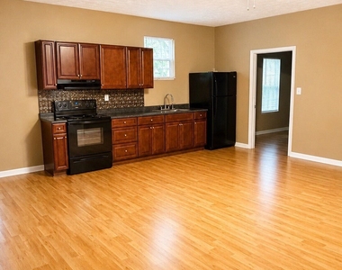 514 Shaggy Hickory Trail - Photo Thumbnail 18