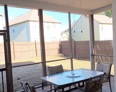295 Vaness Drive - Photo Thumbnail 27