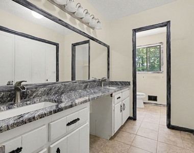 3169 N Hembree Road - Photo Thumbnail 15
