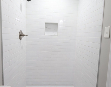3810 Beya Way - Photo Thumbnail 22