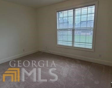 1204 Sand Castle Court - Photo Thumbnail 18