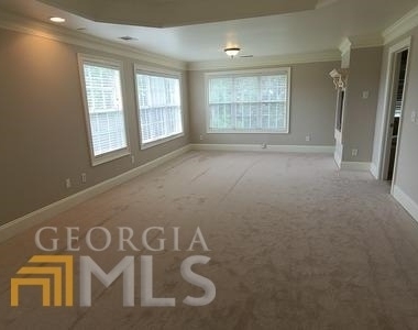 1204 Sand Castle Court - Photo Thumbnail 10