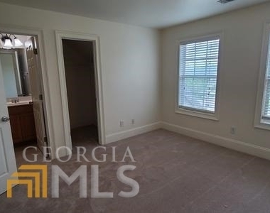 1204 Sand Castle Court - Photo Thumbnail 21