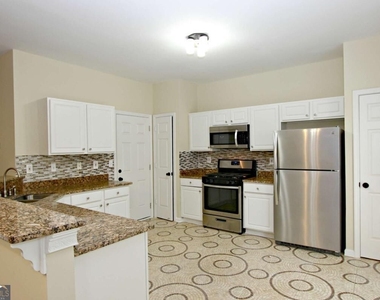 305 Wittenridge Court - Photo Thumbnail 2