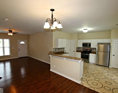 305 Wittenridge Court - Photo Thumbnail 22