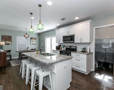 518 Erin Avenue Sw - Photo Thumbnail 10