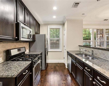 2300 Peachford Road - Photo Thumbnail 12