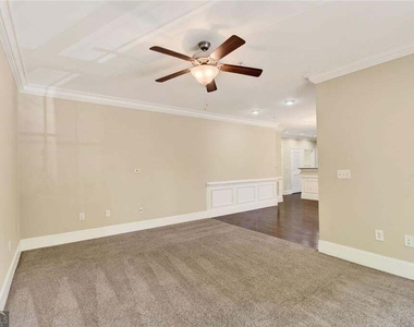 2300 Peachford Road - Photo Thumbnail 8