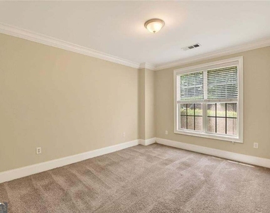 2300 Peachford Road - Photo Thumbnail 22
