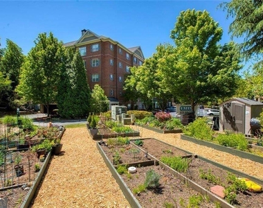 2300 Peachford Road - Photo Thumbnail 33