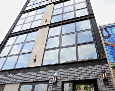 1513 Gates Avenue - Photo Thumbnail 9