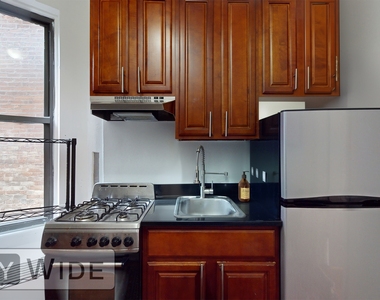 176 Thompson Street - Photo Thumbnail 3