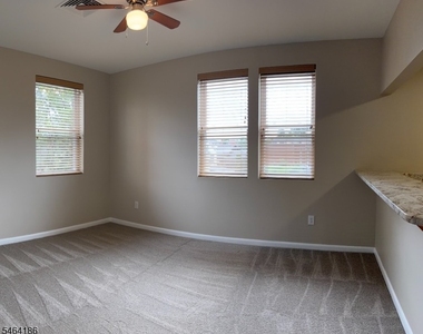 65 E Milton Avenue - Photo Thumbnail 10