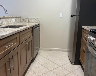 65 E Milton Avenue - Photo Thumbnail 3