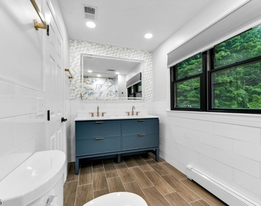 17 Rockaway Valley Rd - Photo Thumbnail 21