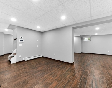 17 Rockaway Valley Rd - Photo Thumbnail 32