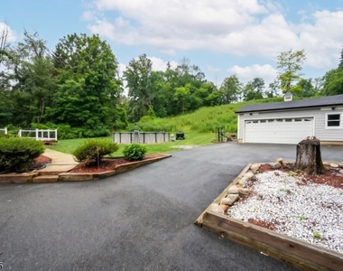 17 Rockaway Valley Rd - Photo Thumbnail 34