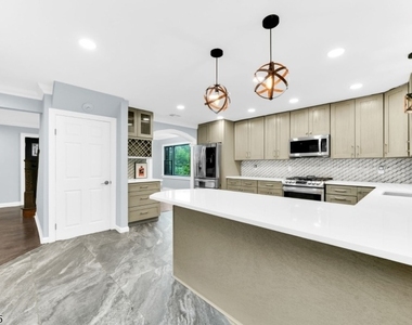 17 Rockaway Valley Rd - Photo Thumbnail 18