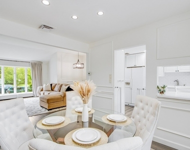 23 Briar Hills Cir - Photo Thumbnail 7