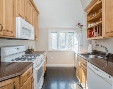 88 W Main St - Photo Thumbnail 27