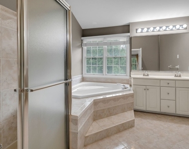 5 Savannah Ct - Photo Thumbnail 24
