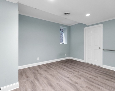 5 Savannah Ct - Photo Thumbnail 34