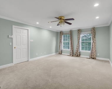 5 Savannah Ct - Photo Thumbnail 22