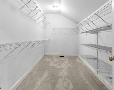 5 Savannah Ct - Photo Thumbnail 25