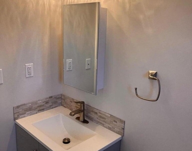 250b Sawmill Road - Photo Thumbnail 9