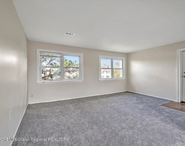250b Sawmill Road - Photo Thumbnail 1