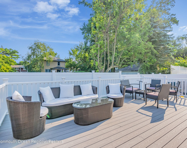45 Roslyn Court - Photo Thumbnail 31