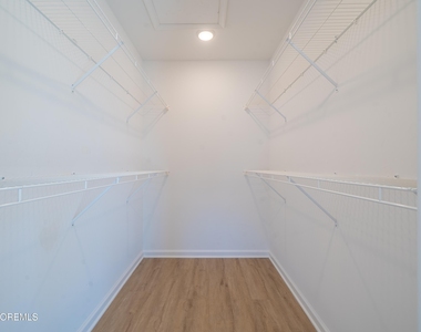 221 Brighton Avenue - Photo Thumbnail 19