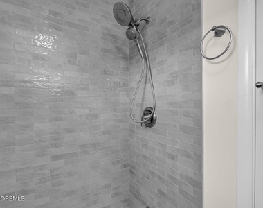 107 Blake Circle - Photo Thumbnail 13