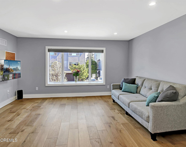 214 Marina Drive - Photo Thumbnail 6