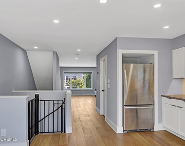 214 Marina Drive - Photo Thumbnail 5