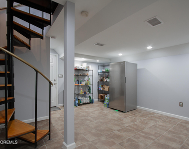 214 Marina Drive - Photo Thumbnail 26