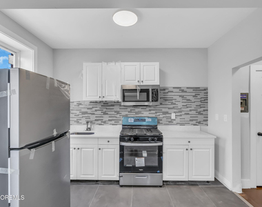 922 4th Avenue - Photo Thumbnail 11