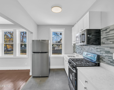 922 4th Avenue - Photo Thumbnail 9