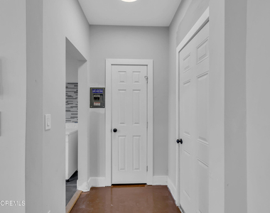 922 4th Avenue - Photo Thumbnail 19