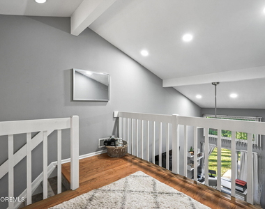 41 White Swan Way - Photo Thumbnail 14