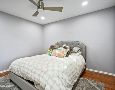 41 White Swan Way - Photo Thumbnail 20